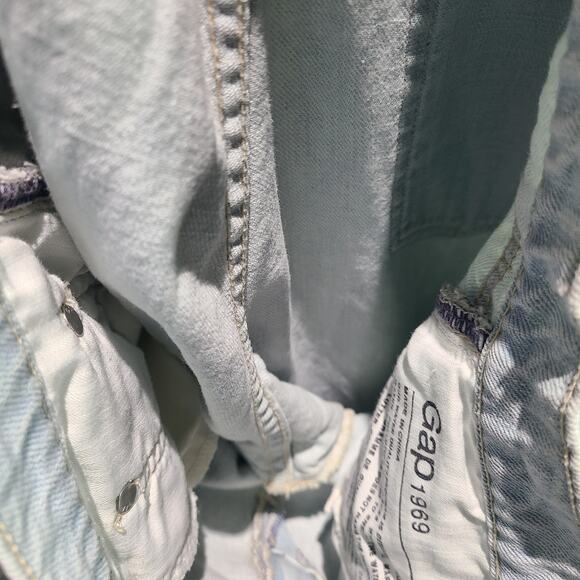 GAP Jeans Women's 29 Slouch Powder Light Wash Indigo Distressed Denim Loose - Picture 11 of 14